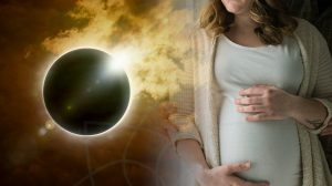 Eclipse y embarazo